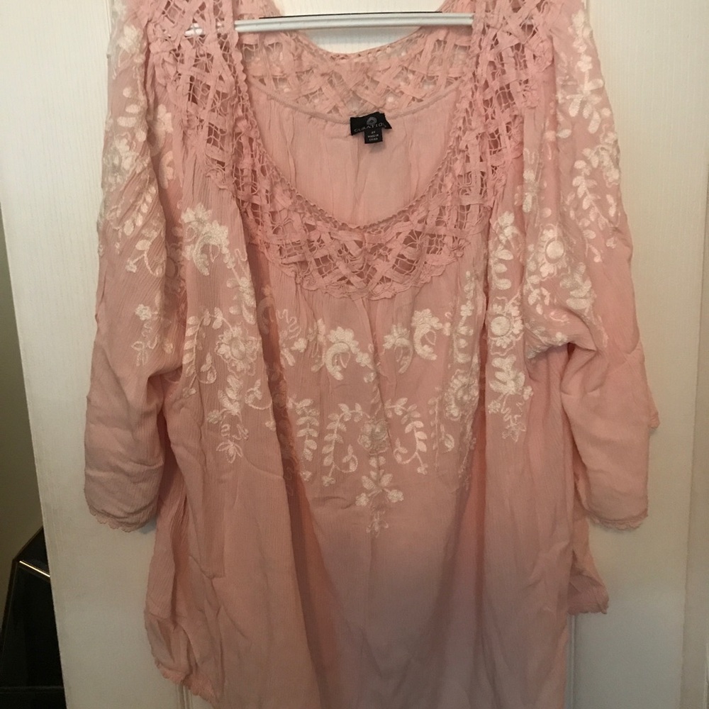Women's Curations Pink Shoulder Top - 2X